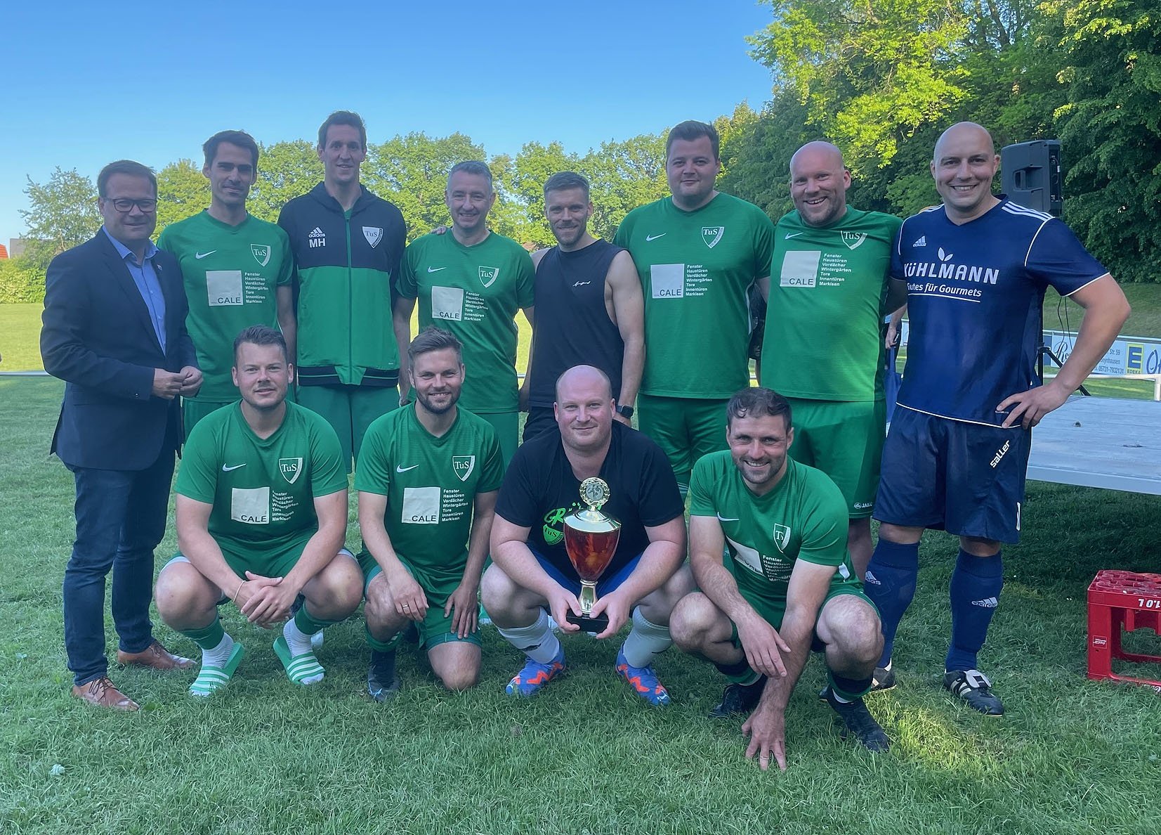 Tolles Fußballprogramm am 8. und 9. Juni